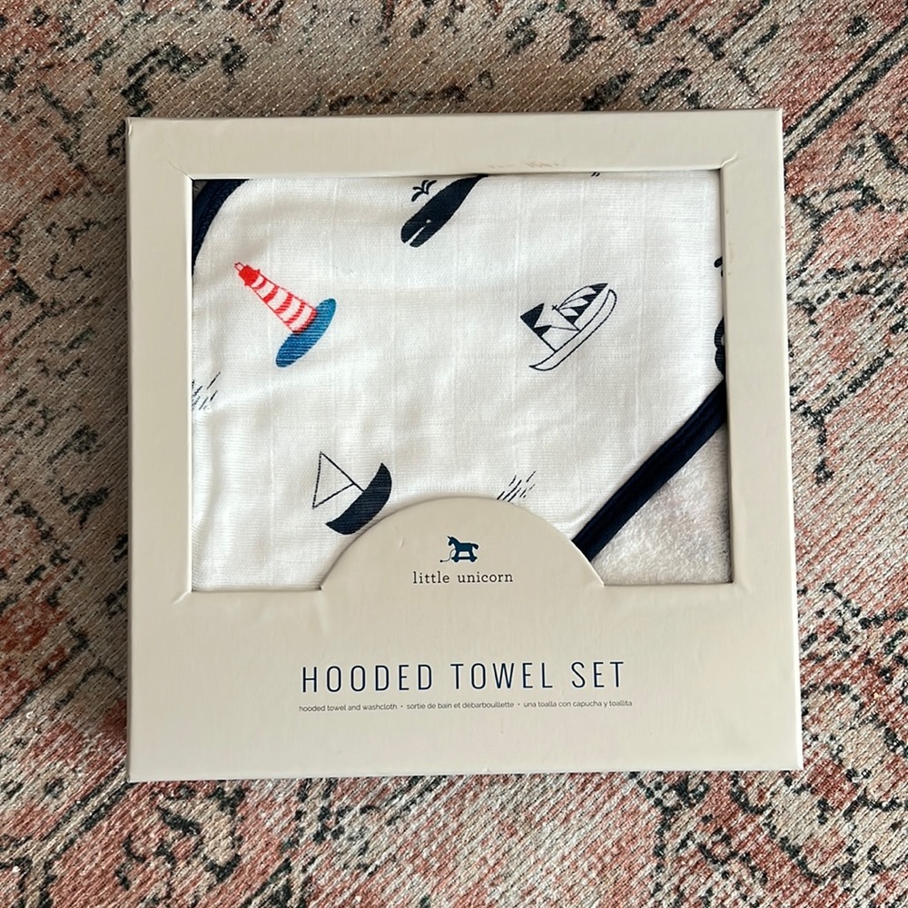 NWT little unicorn hooded towel set.